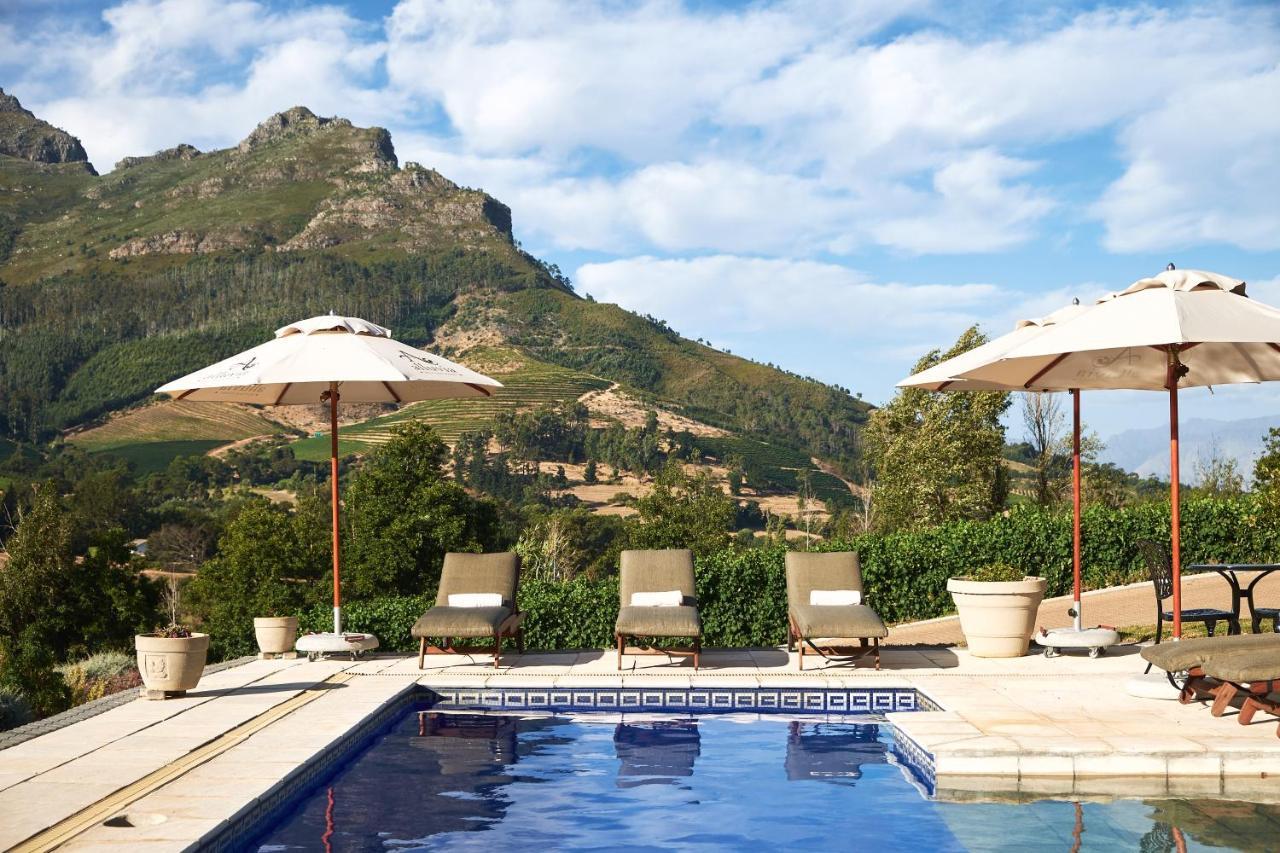 Alluvia Boutique Winery & Luxury Accommodation Stellenbosch Exterior photo The swimming pool at the hotel