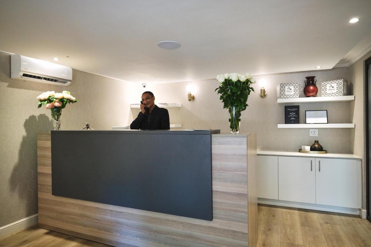 Alluvia Boutique Winery & Luxury Accommodation Stellenbosch Exterior photo Reception desk at a hotel