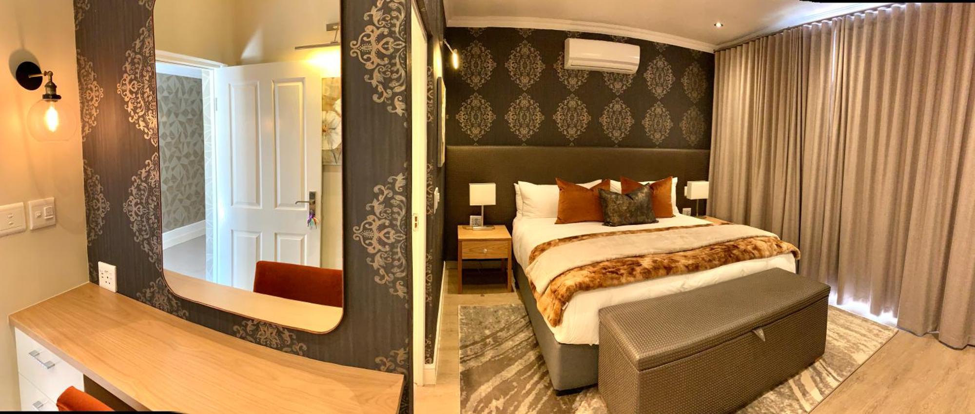 Alluvia Boutique Winery & Luxury Accommodation Stellenbosch Room photo A bedroom at the Cape Heritage